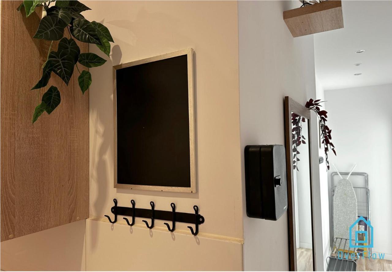August Room Gdansk Ngoại thất bức ảnh